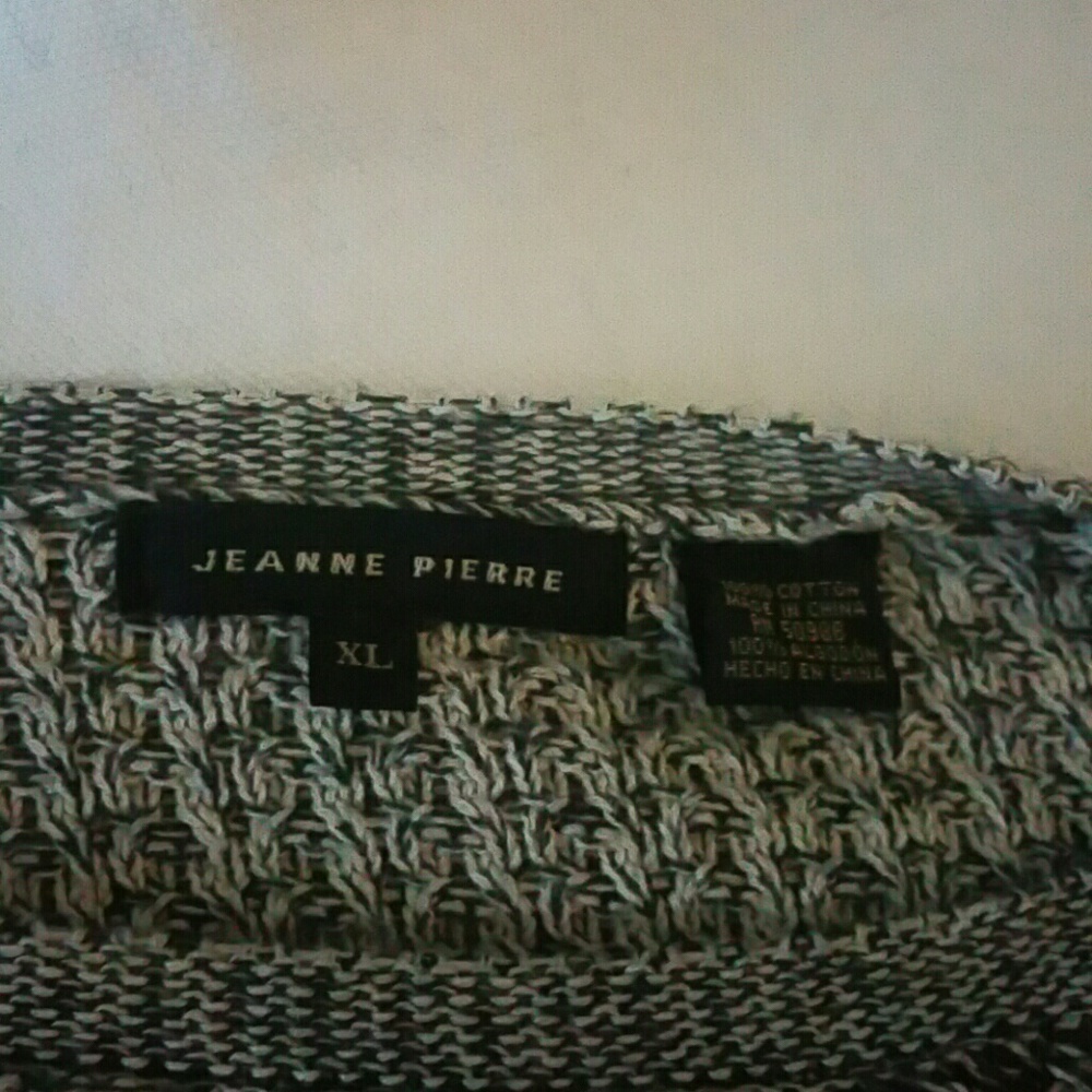 Sweater - Picture 2 of 2